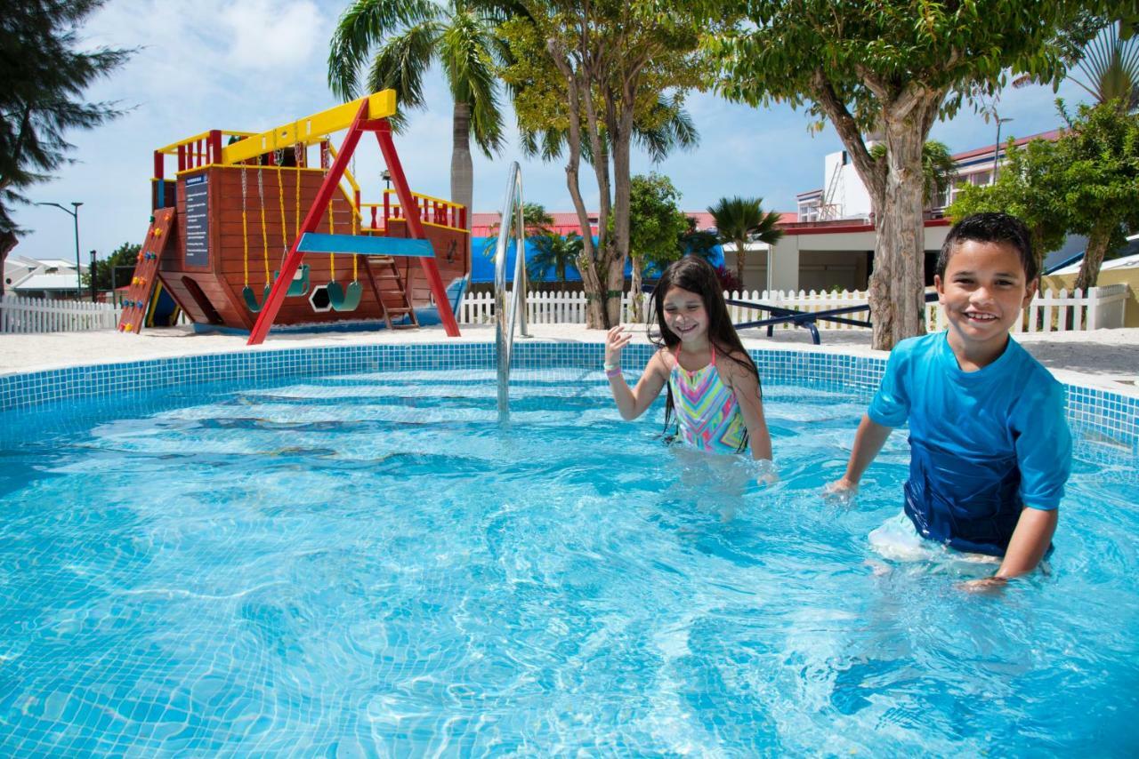 The Villas At Simpson Bay Resort Kültér fotó